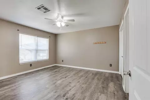 1244 N 2nd St, Harrah, OK 73045 photo 11