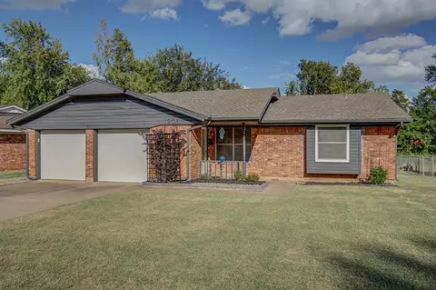 1205 Kouba Dr, Yukon, OK 73099