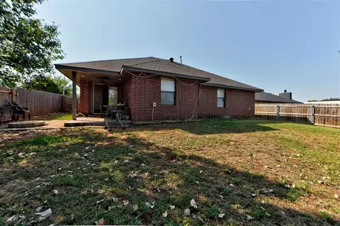 611 Silver Maple Ln, Noble, OK 73068 photo 37