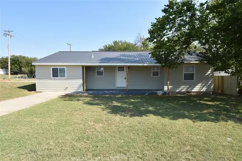 908 Lincoln St, Seminole, OK 74868