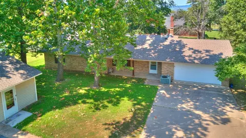 435 Hamilton Rd, Eufaula, OK 74432 photo 5