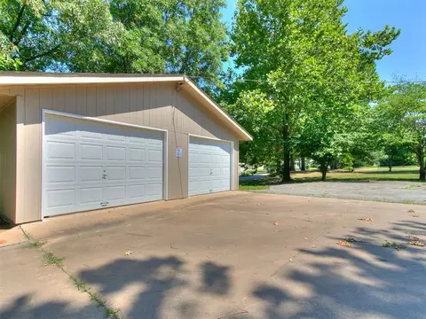 435 Hamilton Rd, Eufaula, OK 74432 photo 14