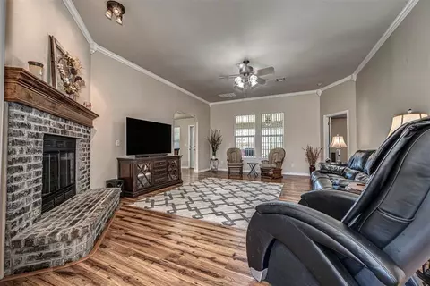 20747 Twisted Oak Rd, Harrah, OK 73045 photo 9