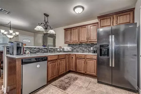 20747 Twisted Oak Rd, Harrah, OK 73045 photo 16