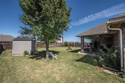 20747 Twisted Oak Rd, Harrah, OK 73045 photo 38