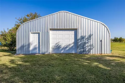 Undisclosed, Norman, OK 73072 photo 9