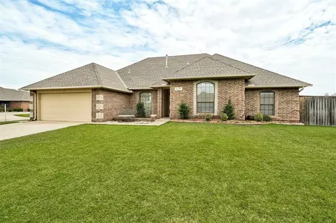 11220 Kingsgate Dr, Oklahoma City, OK 73170