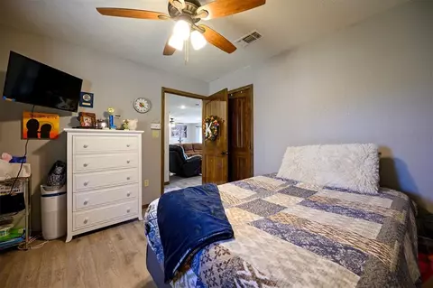 584 Burton Rd, Broken Bow, OK 74728 photo 11