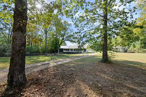 584 Burton Rd, Broken Bow, OK 74728 photo 6