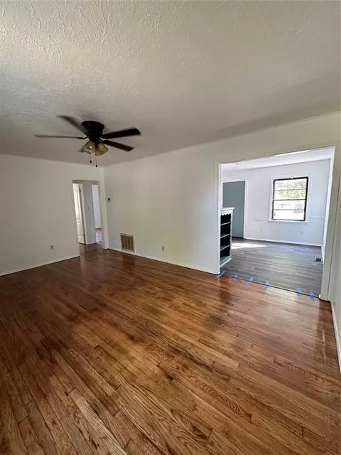 102 NW 7th St, Tuttle, OK 73089 photo 11