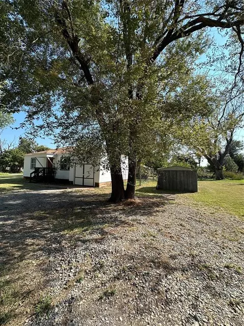 102 NW 7th St, Tuttle, OK 73089 photo 36