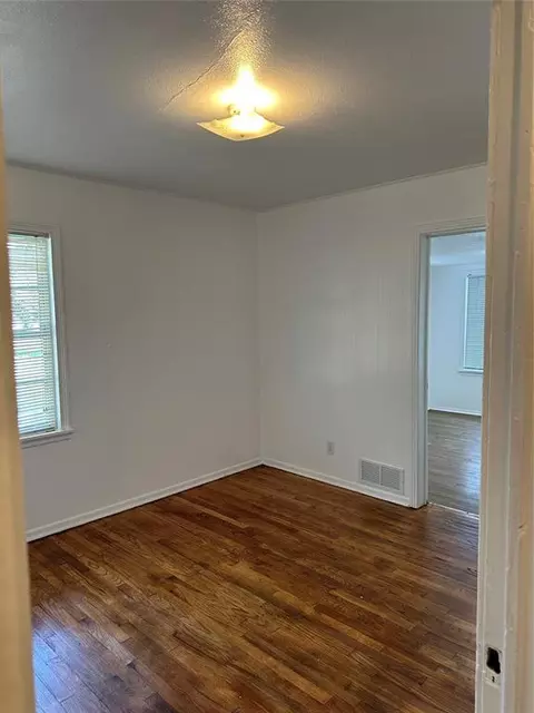102 NW 7th St, Tuttle, OK 73089 photo 25
