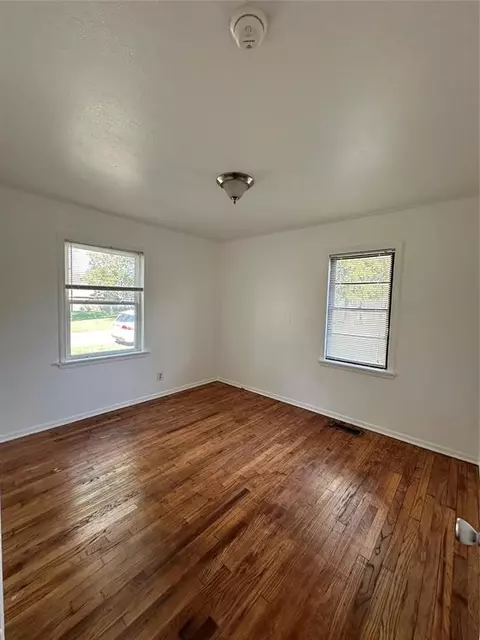 102 NW 7th St, Tuttle, OK 73089 photo 19