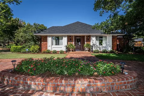 2601 Clermont Pl, Oklahoma City, OK 73116