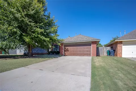 12277 SW 10th St, Yukon, OK 73099