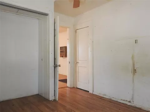 303 E Washington St, Crescent, OK 73028 photo 9