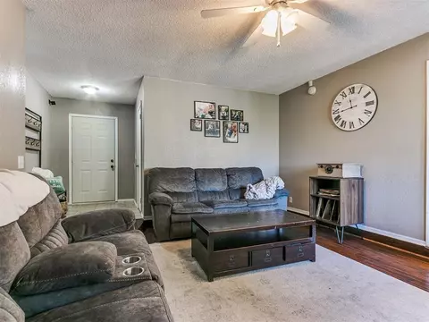 2305 Leaf Dr, Moore, OK 73160 photo 27