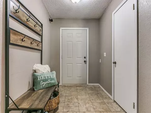 2305 Leaf Dr, Moore, OK 73160 photo 23