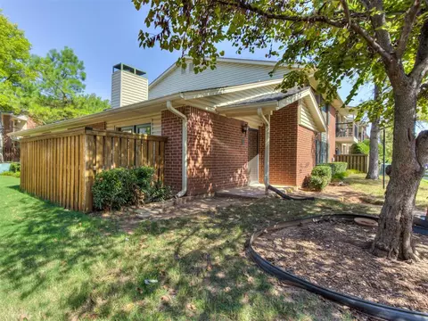 4400 Hemingway Dr #175, Oklahoma City, OK 73118
