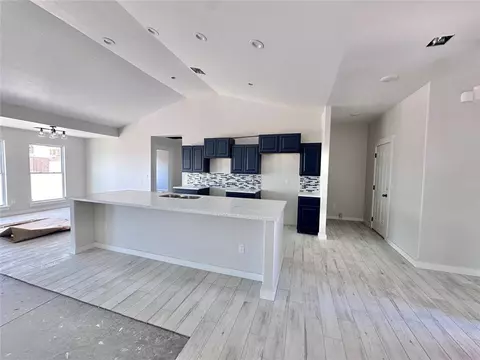 5 Courage Cir, Altus, OK 73521 photo 4