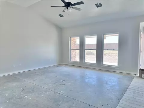 5 Courage Cir, Altus, OK 73521 photo 5