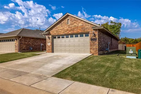 301 Delta Dr, Newcastle, OK 73065