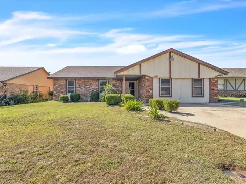 1825 N Kaye Dr, Oklahoma City, OK 73141