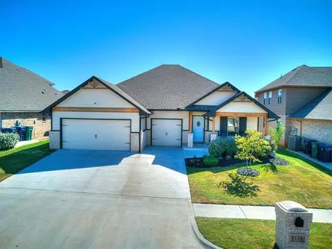 8120 NW 161st Ter, Edmond, OK 73013