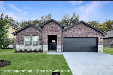 2912 Firefly Dr, Oklahoma City, OK 73099