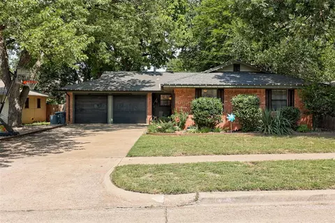 1907 Vine St, Norman, OK 73072