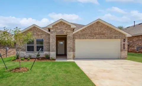 2800 Stormy St, Yukon, OK 73099