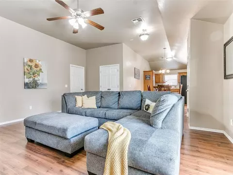 509 Apache Gate Dr, Yukon, OK 73099 photo 7