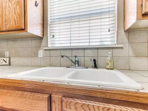 509 Apache Gate Dr, Yukon, OK 73099 photo 13