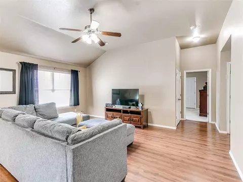 509 Apache Gate Dr, Yukon, OK 73099 photo 6