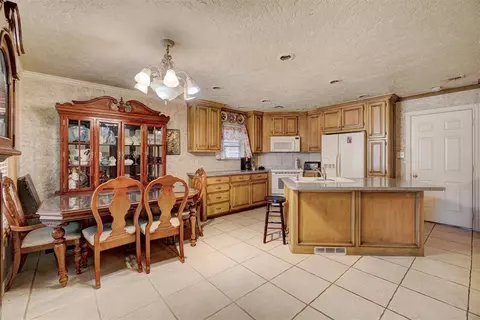 1802 Rolling Stone Dr, Norman, OK 73071 photo 9