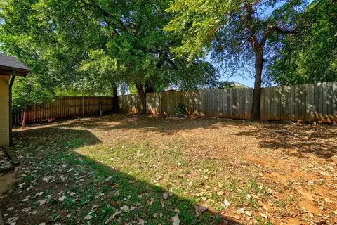 1802 Rolling Stone Dr, Norman, OK 73071 photo 32