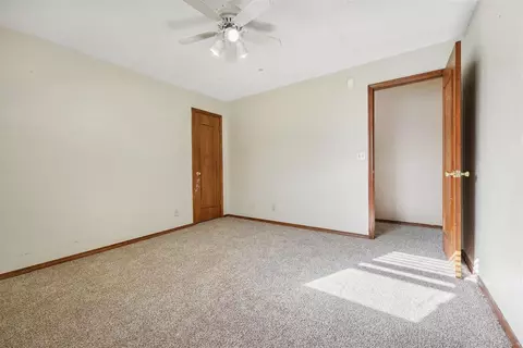 808 E Walnut St, Tecumseh, OK 74873 photo 17