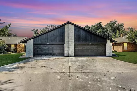 1517 Julie Pl, Oklahoma City, OK 73127