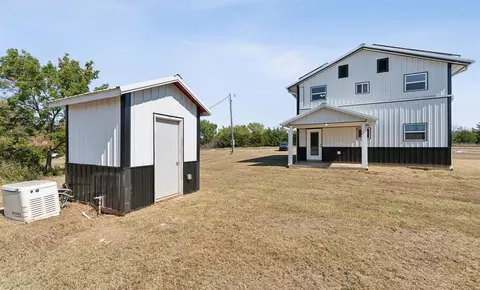 6515 E 9th St, Cushing, OK 74023 photo 27