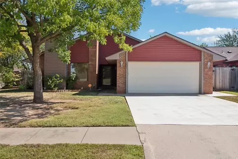 1401 Peach Tree Ln, Norman, OK 73071
