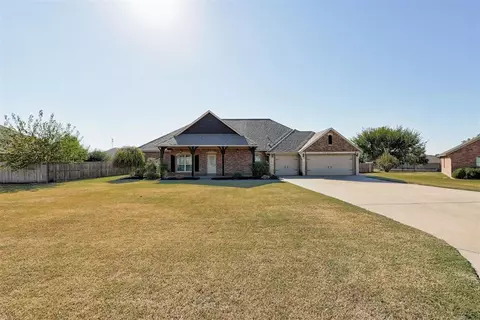 1468 Sunset Cir, Edmond, OK 73025