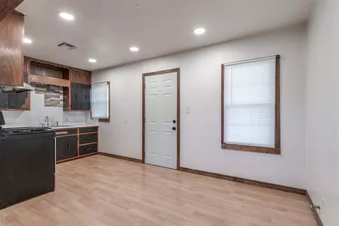 321 N Elm St, Crescent, OK 73028 photo 14