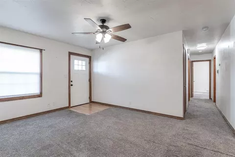 321 N Elm St, Crescent, OK 73028 photo 12