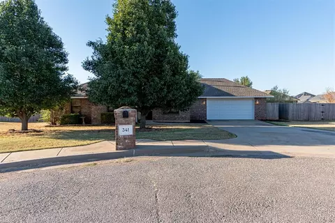 341 Olde Town Ct, Piedmont, OK 73078