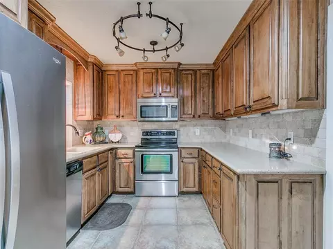 321 Windbrook Dr, Norman, OK 73072 photo 7