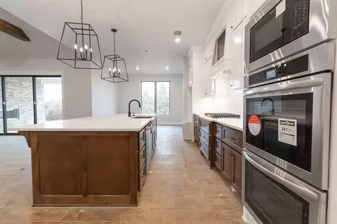 13654 Bozeman Rd, Edmond, OK 73025