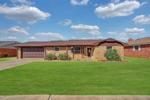 605 Sequoyah Ln, Altus, OK 73521