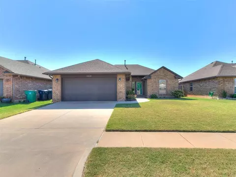 10620 SW 35th St, Yukon, OK 73099