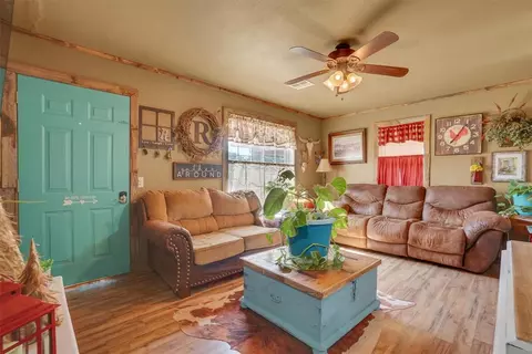3 E Anchor Cor, Sayre, OK 73662 photo 5