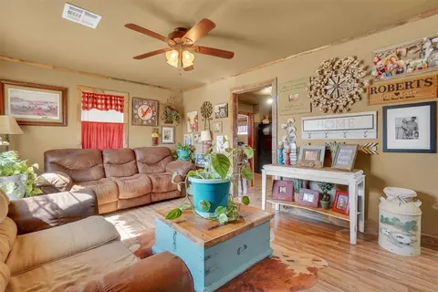 3 E Anchor Cor, Sayre, OK 73662 photo 4